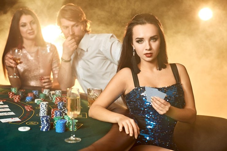 Pilih meja berdasarkan batas dan level Antarmuka pemilihan meja Teen Patti dengan filter batas taruhan di juragan 69